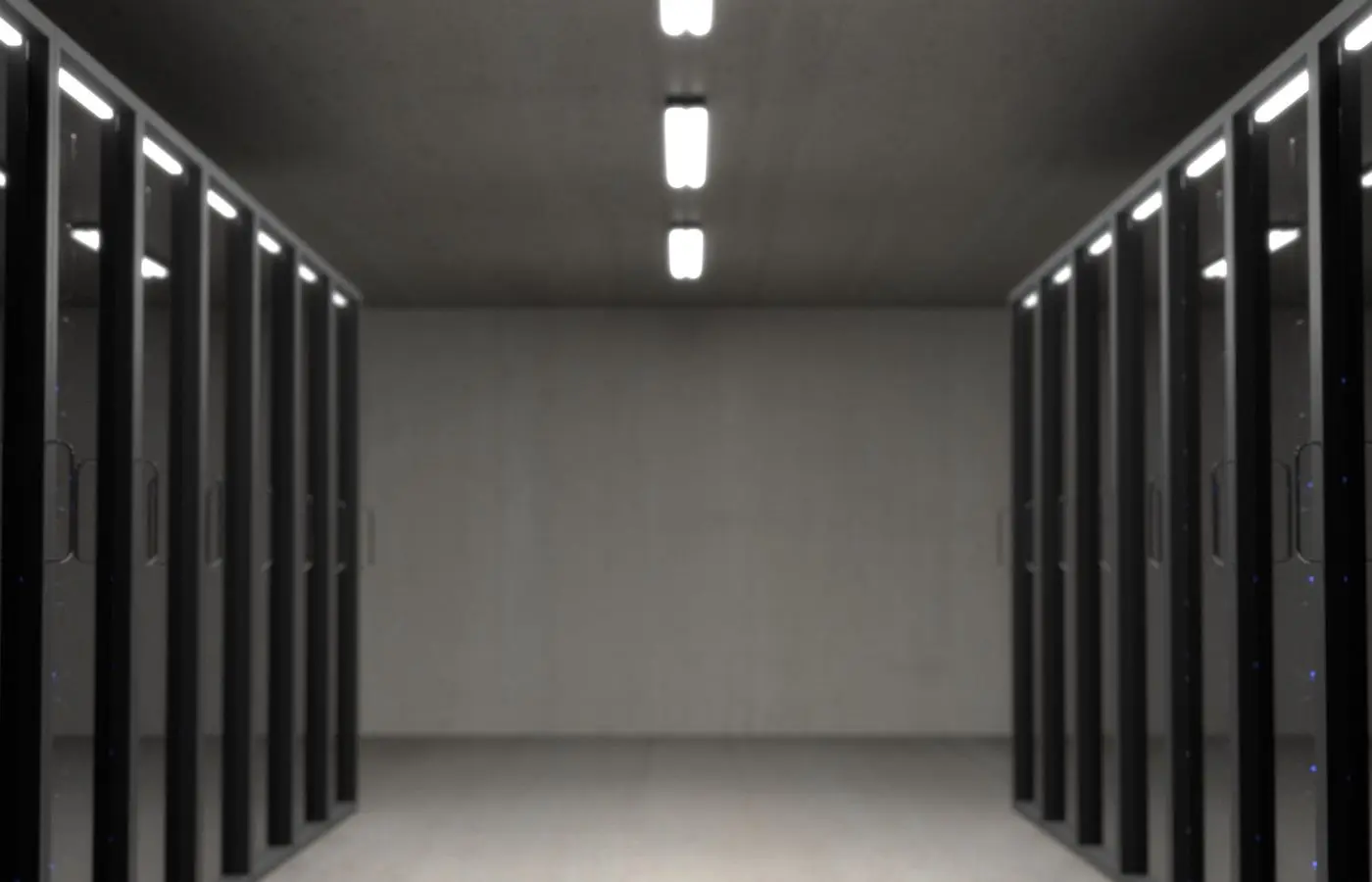 Large-scale server infrastructure in a data centre